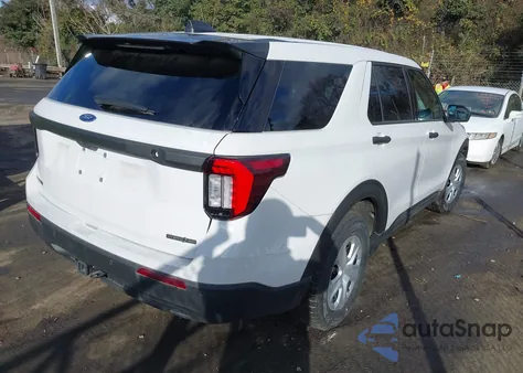 2025 Ford Explorer Police Interceptor z USA, uszkodzony, nr VIN 1FM5K8AW7SGA32192